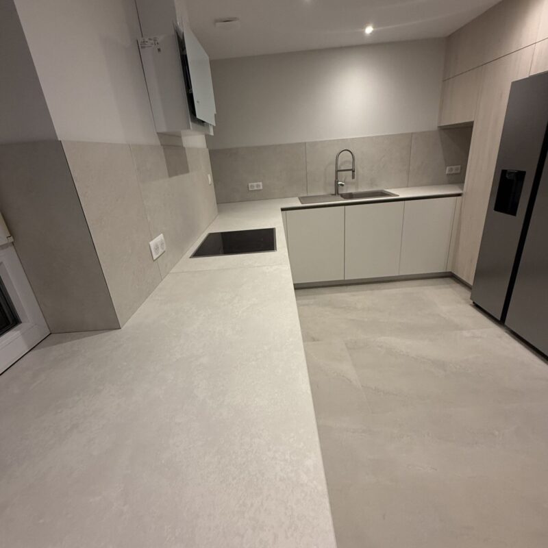 Salle de bain cl&eacute; en main et plan de travail cuisine Masevaux Thann 2